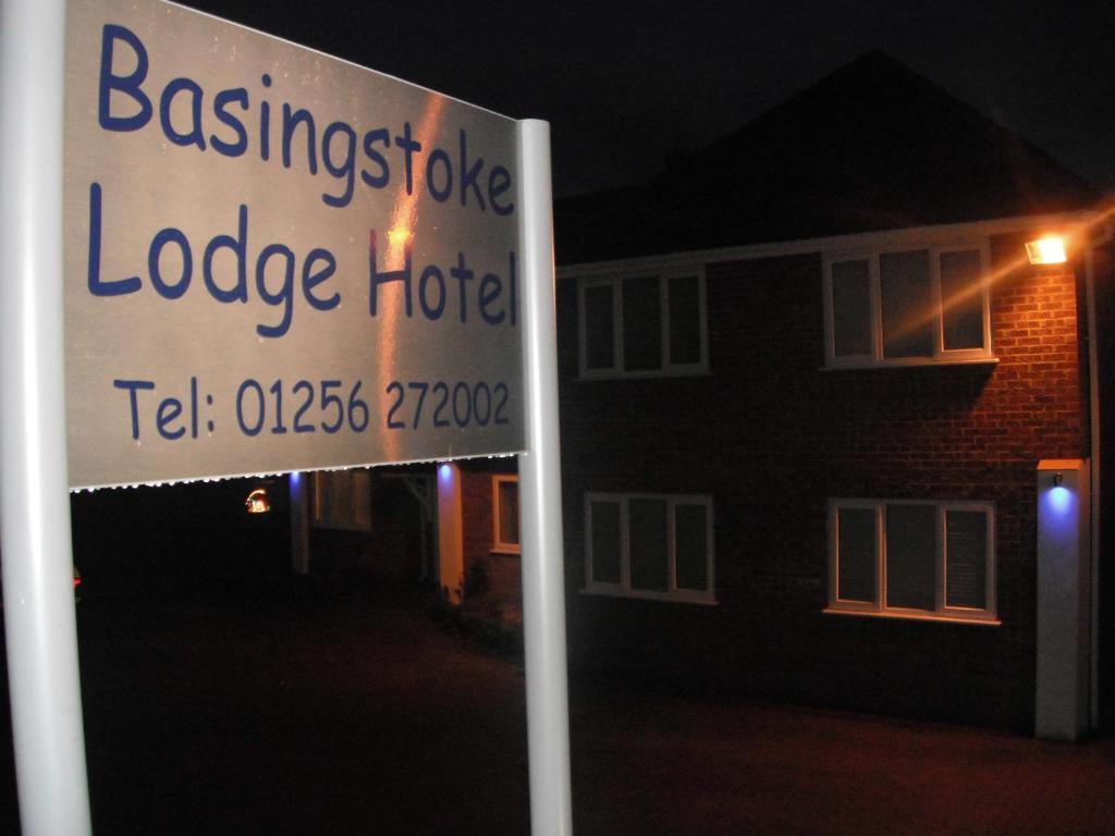 Basingstoke Lodge מראה חיצוני תמונה